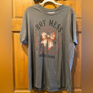 NWOT! Keep it Gypsy Gray Graphic Tee with football Bow Design football mom